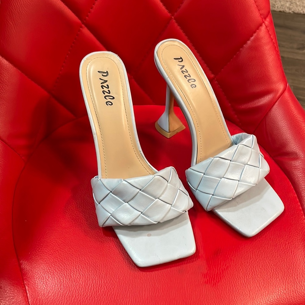 Pazzle Light Blue Heels Size 9